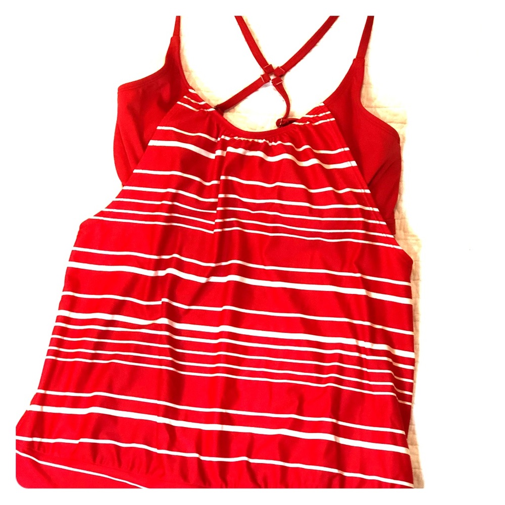 Athleta Red Blouson Tankini Top Size 34 D/DD